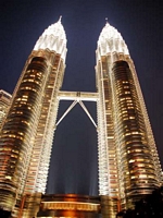 in KL bei Petronas